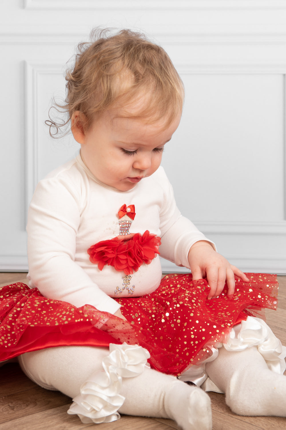 Red Glittery Skirt and Bodysuit Set with 3D Floral Embellishments (0-18 months)