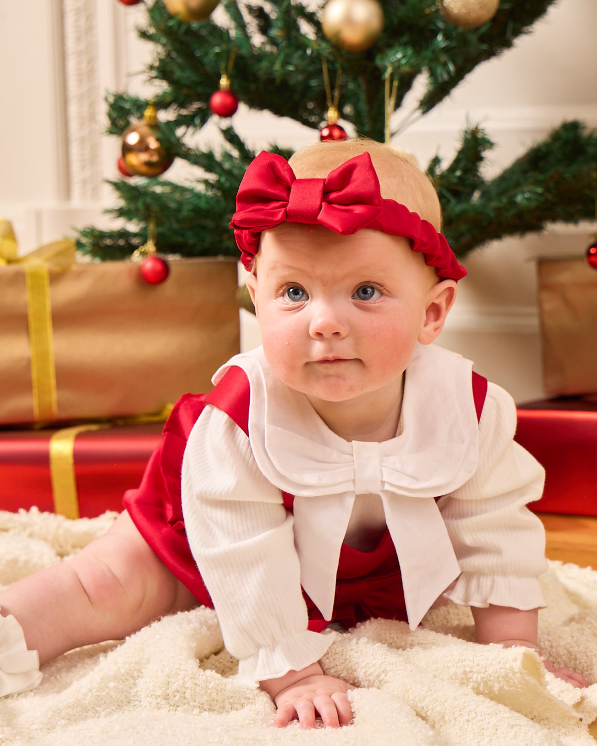 Red Bib Short Baby Set with Bow Detail