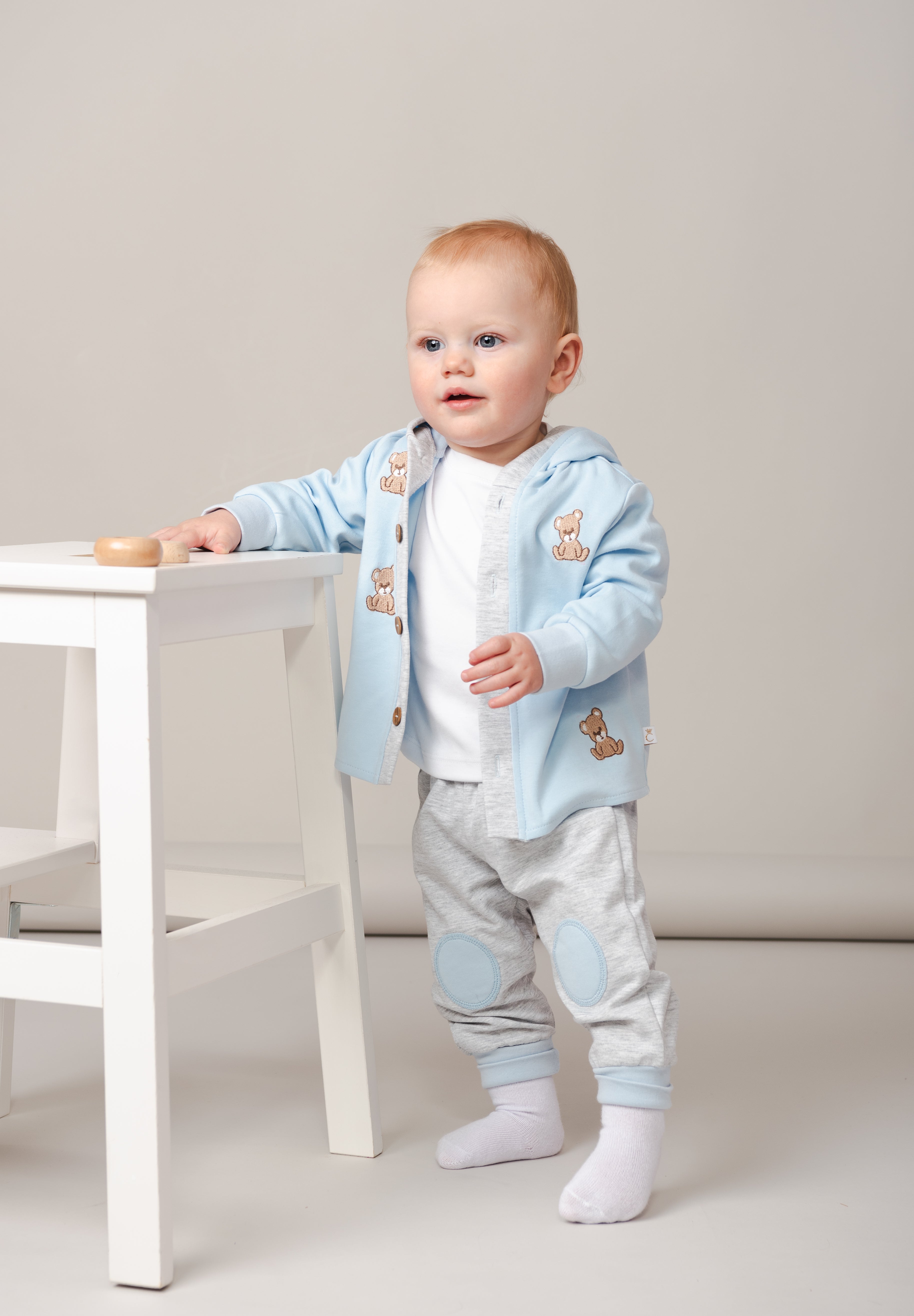 Sky Blue 3-Piece Outfit with Bear Embroidery