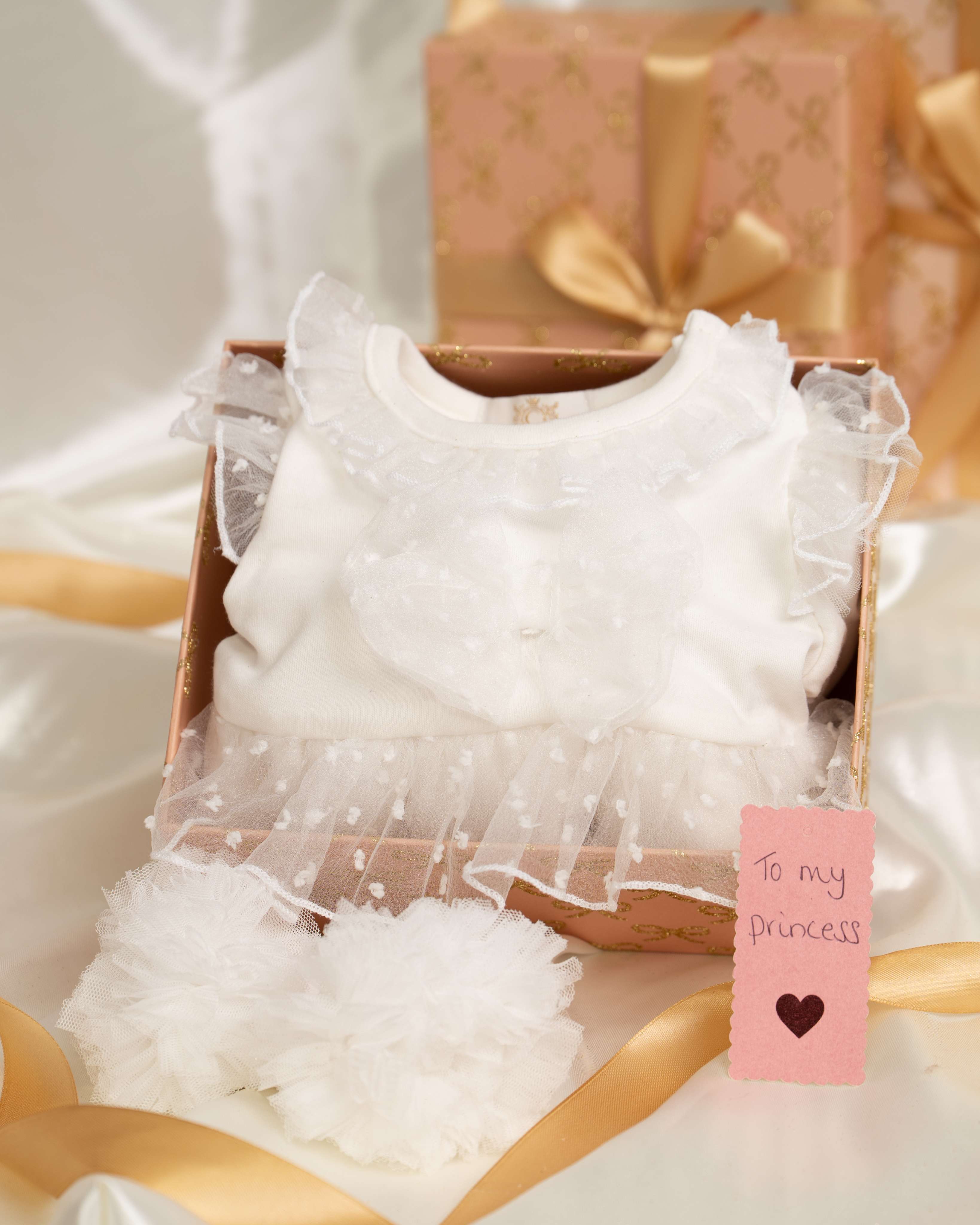 LIMITED EDITION - Little Luxe Ivory Legging Box