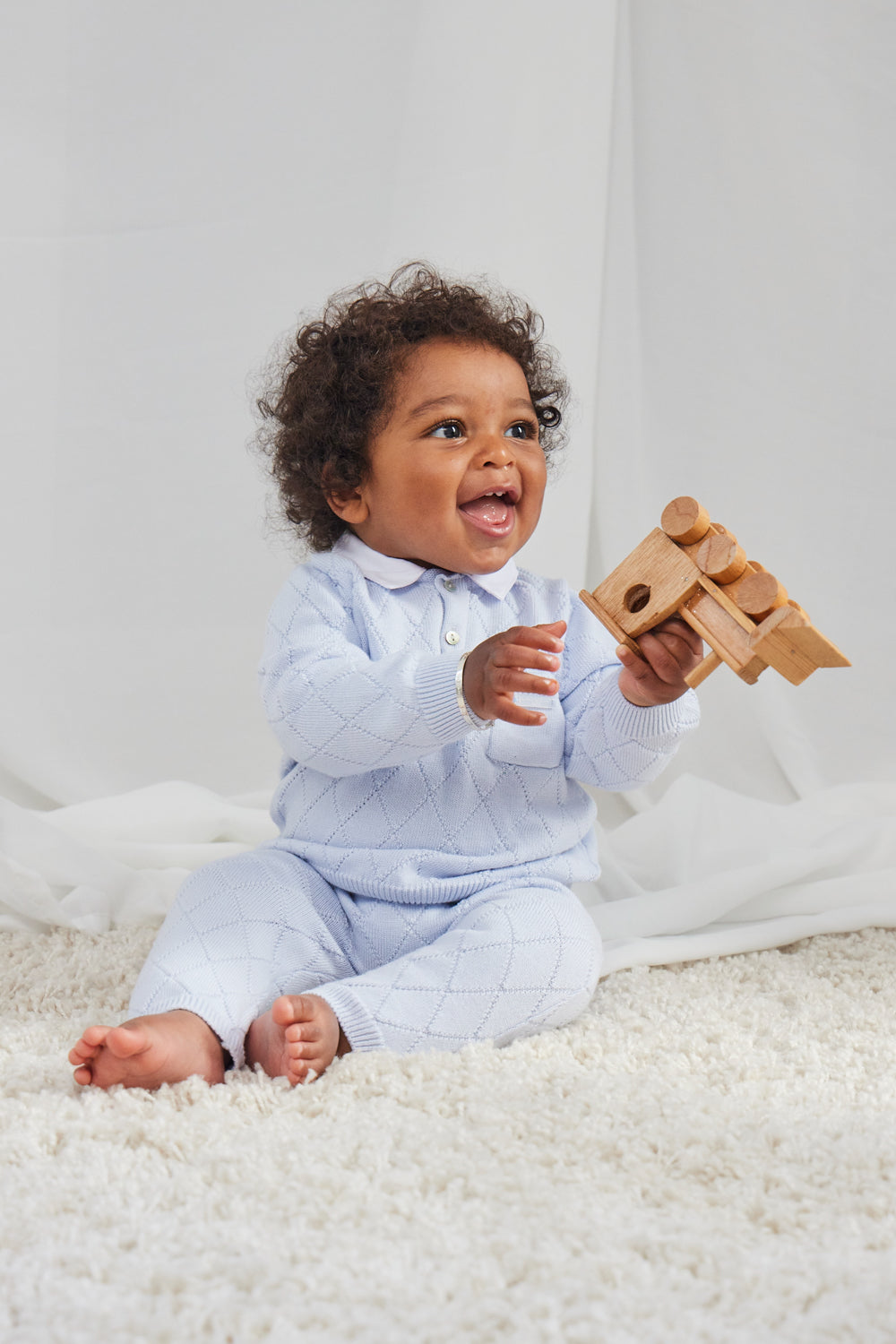 Sky Diamond Knitted Set with White Collar