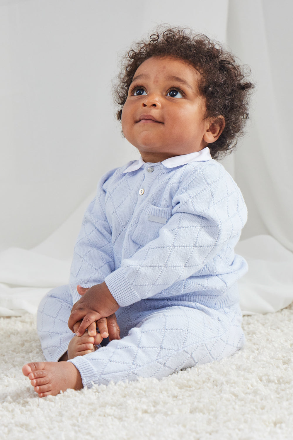 Sky Diamond Knitted Set with White Collar