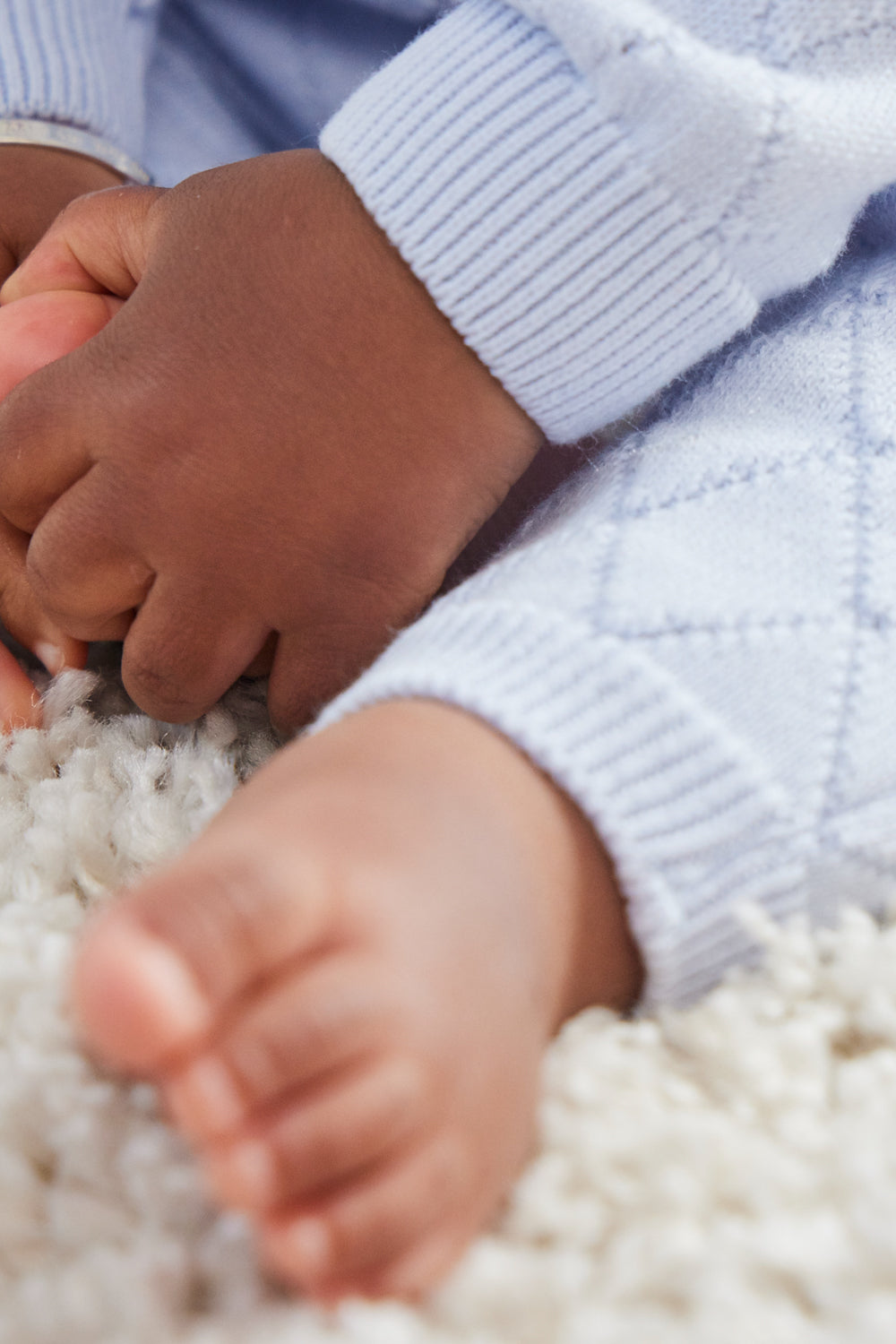 Sky Diamond Knitted Set with White Collar