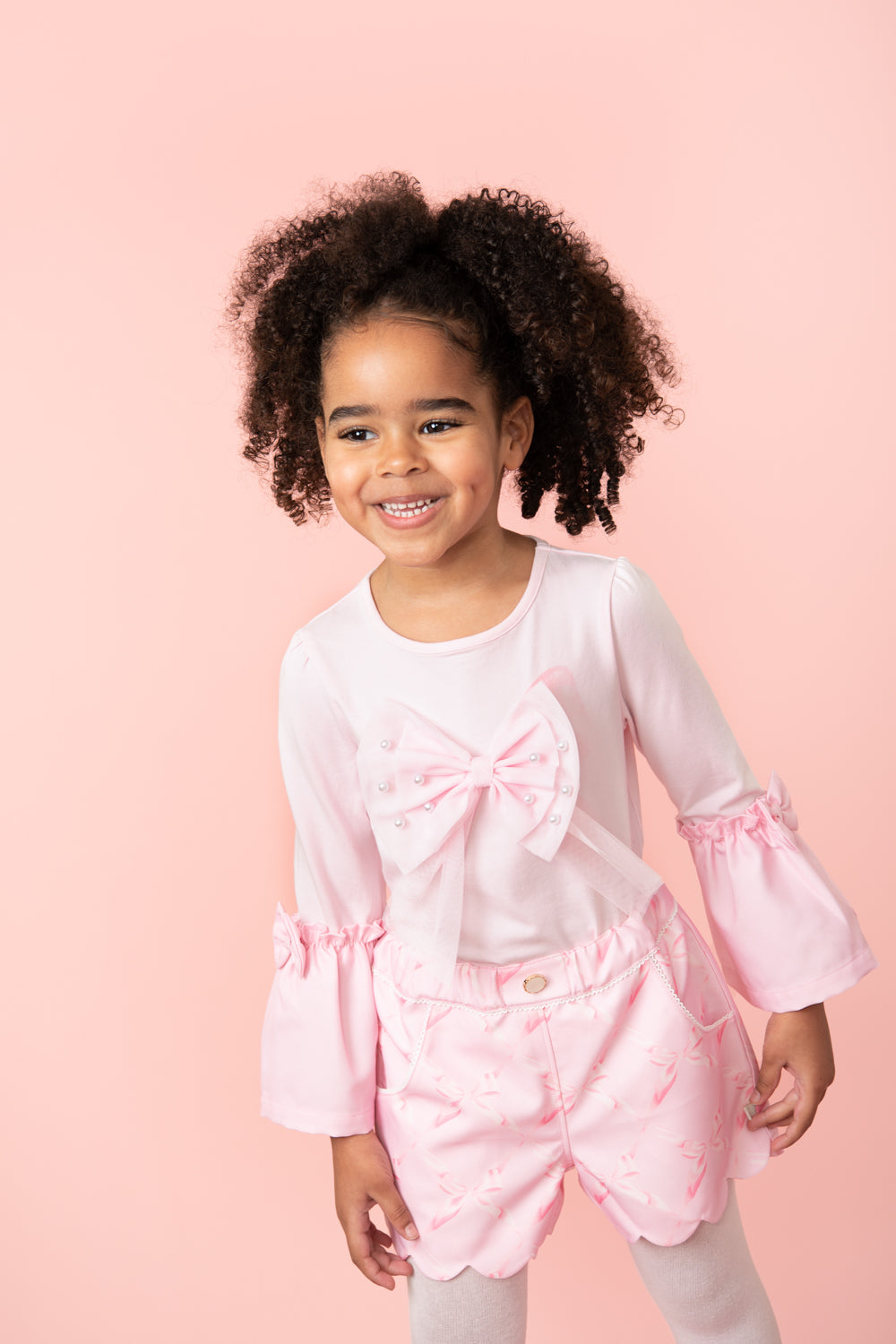 Pink Scalloped Shorts Set with Pearl Embellishments (4-8 years)