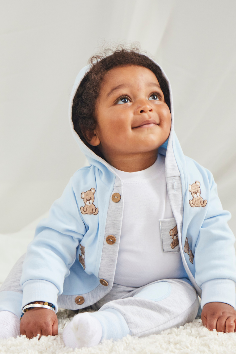 Sky Blue 3-Piece Outfit with Bear Embroidery