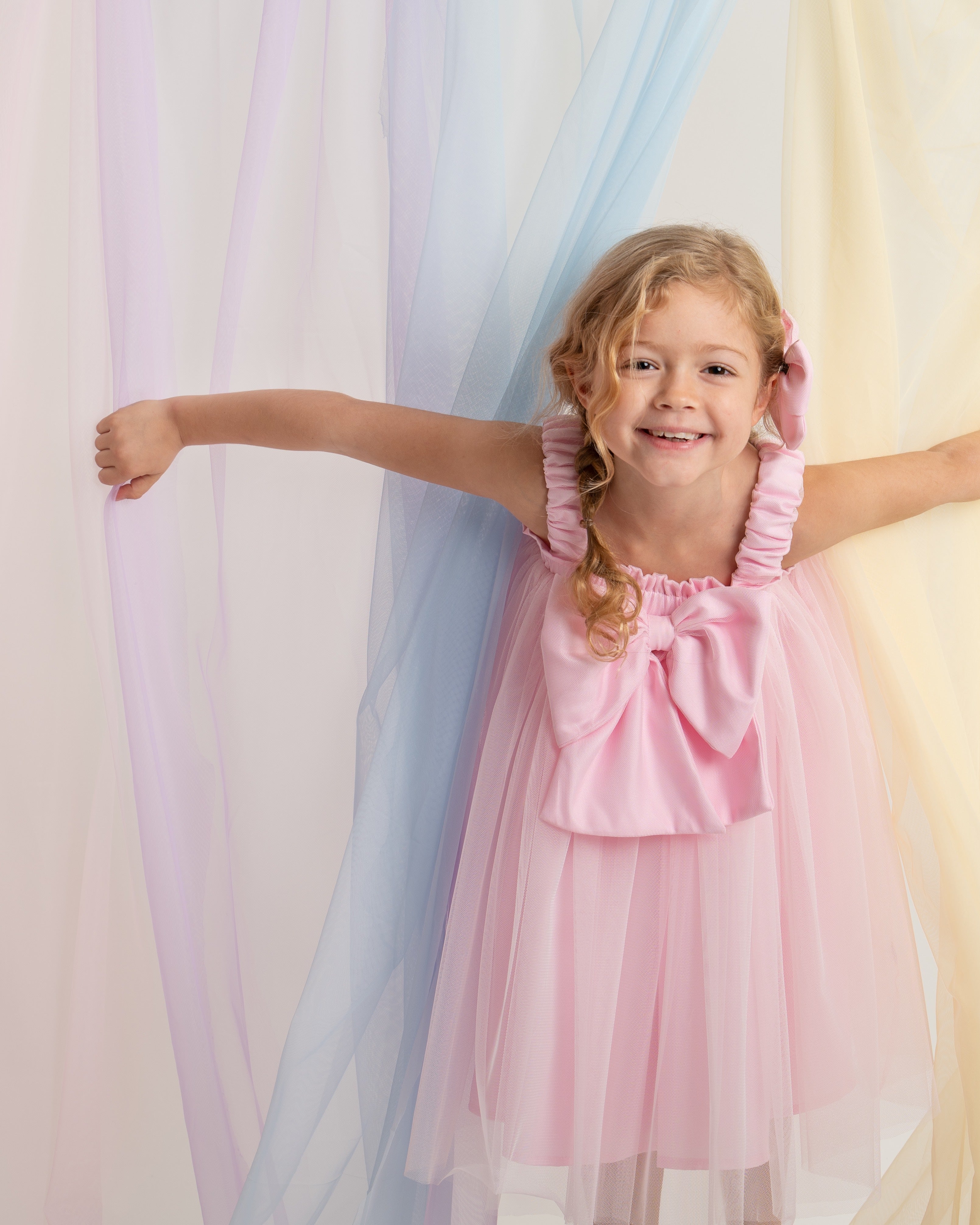 Pink Oversized Bow Tulle Party Dress with Bow Hairpiece