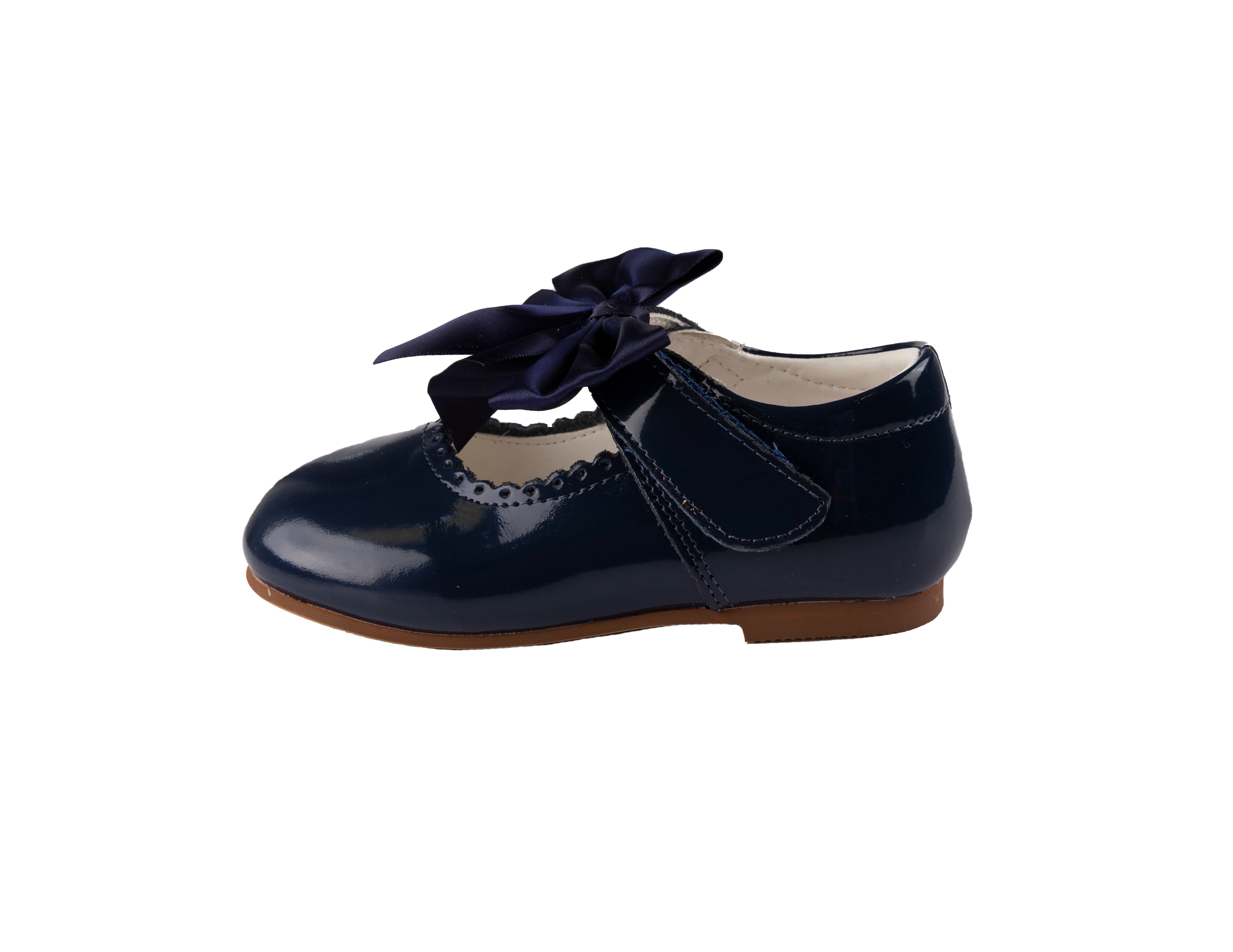 Navy Maryjane bow shoe
